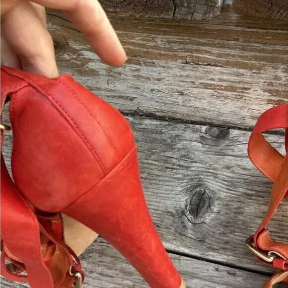 ~Stuart Weitzman NEW Sandals Excess Strappy Color Block In Red sz 8.5 leather - Picture 6 of 11